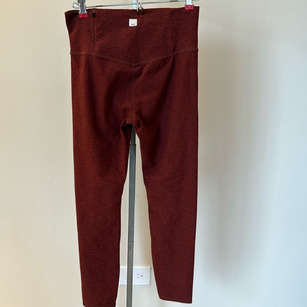 Vuori Clean Elevation Leggings Women's S/M Rust Color Stretch Gym Yoga